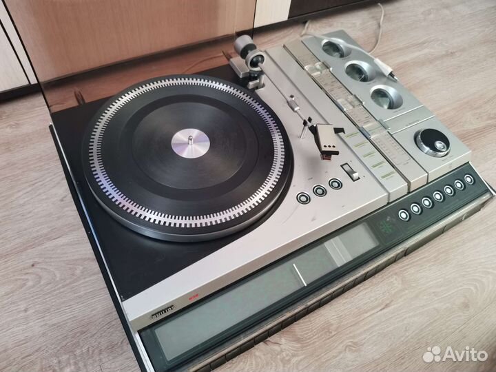 Проигрыватель винила Philips RH832 Торг
