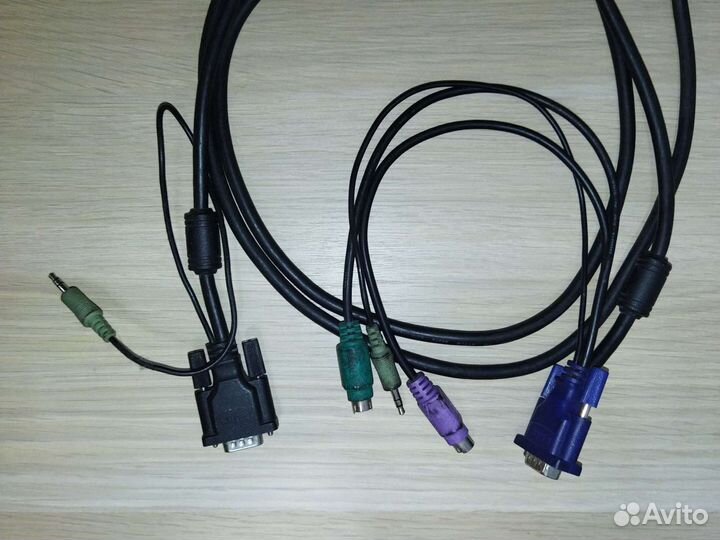 Кабель для монитора VGA