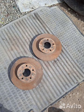 Тормозной диск передний Пежо 607