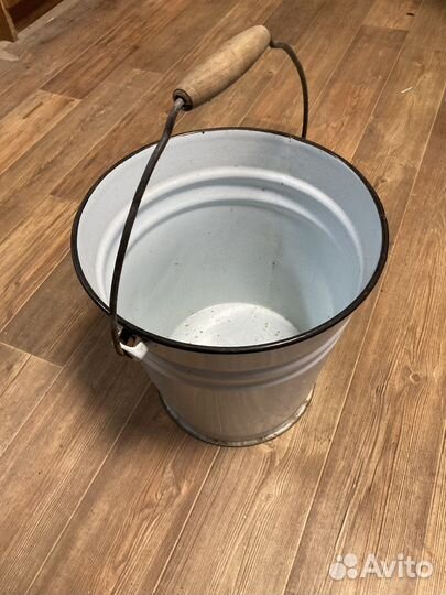 Эмалированные вёдра