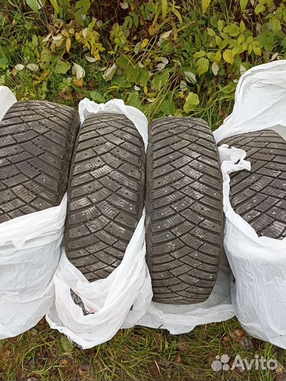 Goodyear Ultragrip Ice Arctic 195/65 R15