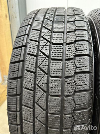 Kenda IceTec Neo KR36 215/60 R16 95Q