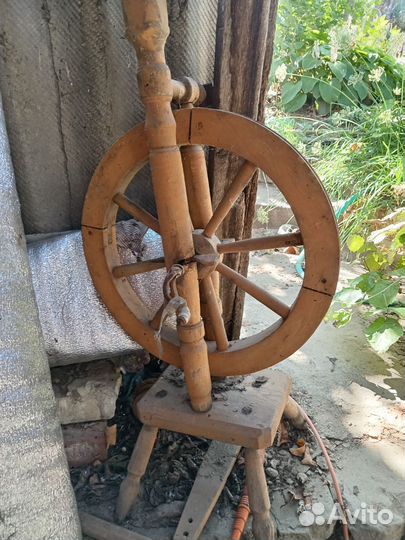 Прялка деревянная старинная