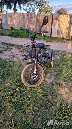 Трехколесный электровелосипед взрослый