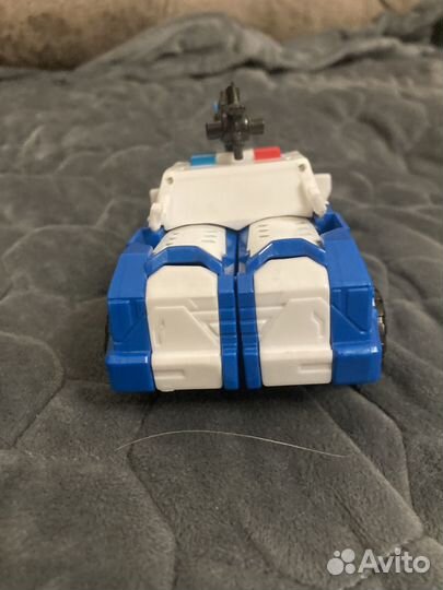 Автобот стронгарм ДЕ люкс