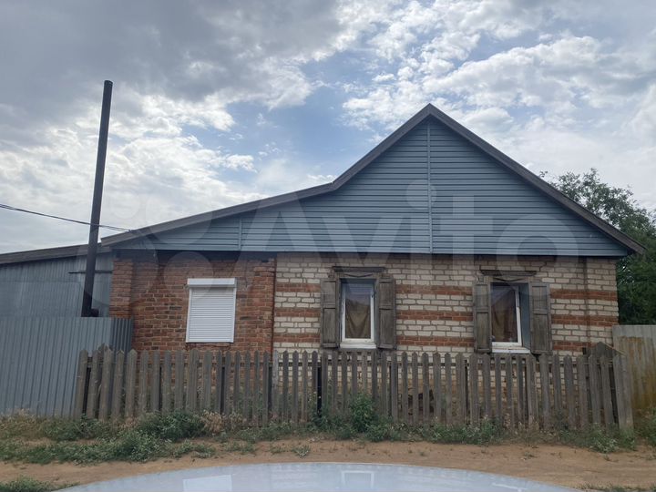 Дом 80 м² на участке 8 сот.