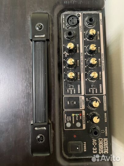 Roland ac-33 гитарный вокальный комбик