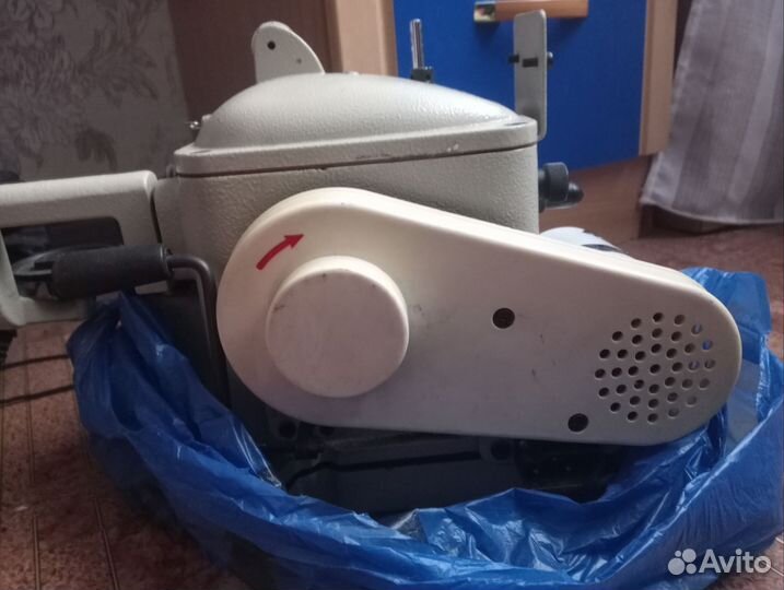 Скорняжная машинка Velles