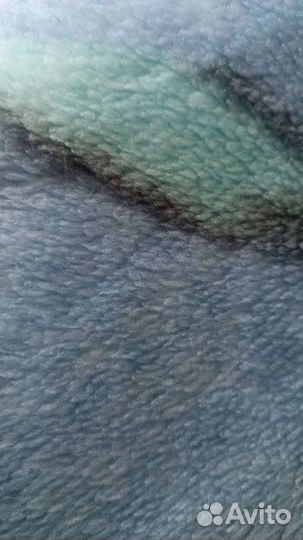 Пледы и покрывало бу