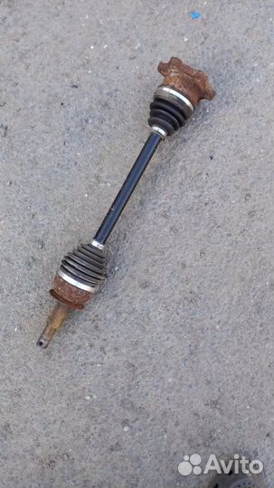 Приводной вал задний левый Infiniti Ex35 1