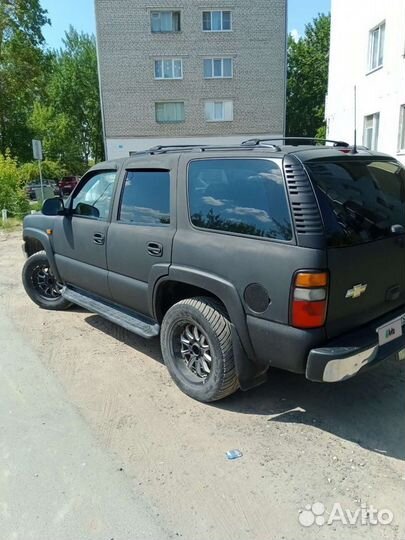 Шевроле Тахо 2005 год. Целиком на запчасти