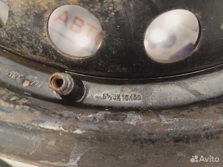 Комплект оригинальных штампованных дисков Ford R16