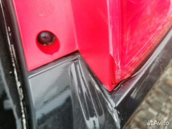 Фонарь задний правый seat Leon