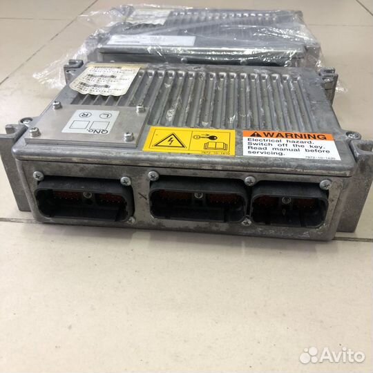 Контроллер гидравлики экскаватора komatsu PC400-7