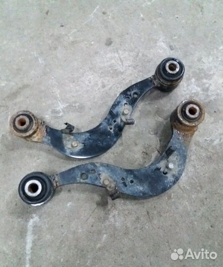 Рычаг задний верхний Lexus RX 3 2009-2015г