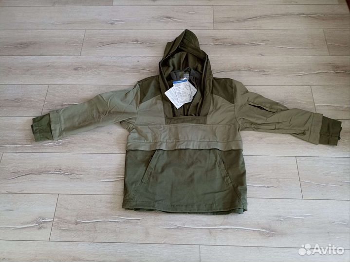 Защитный костюм