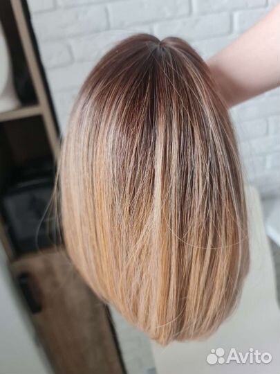 Парик каре тёплый блонд