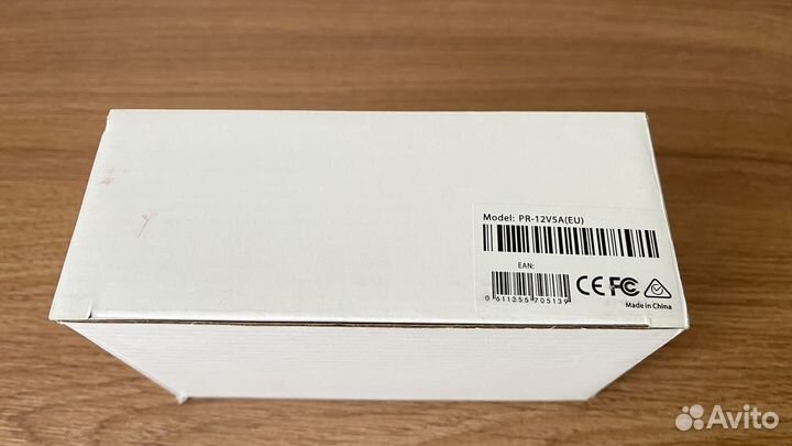 Блок питания 12V 5A, для видеокамер и электроники