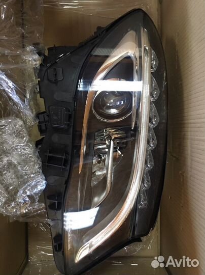 Фара правая Mercedes Мерседес BI-xenon GLA X156 13