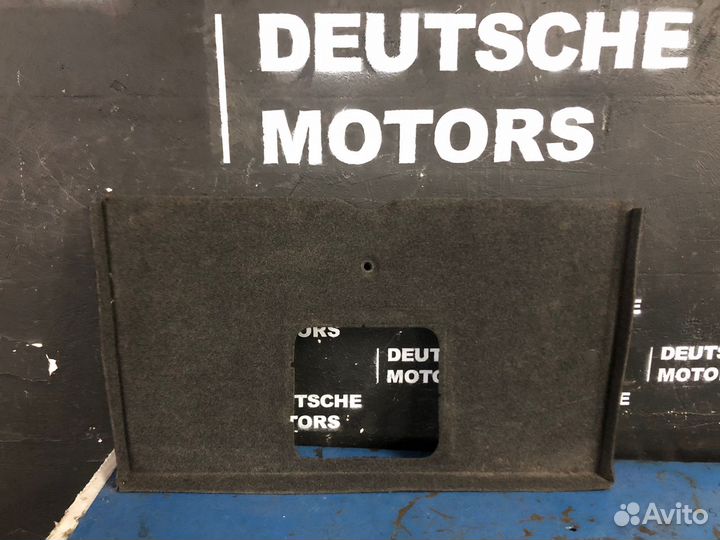 Облицовка перегородки багажника BMW 6' E63