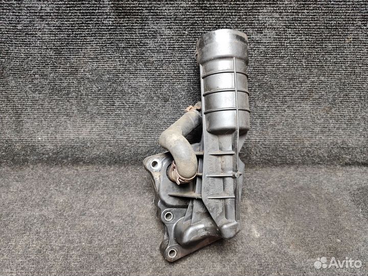 Корпус масляного фильтра Mercedes w204