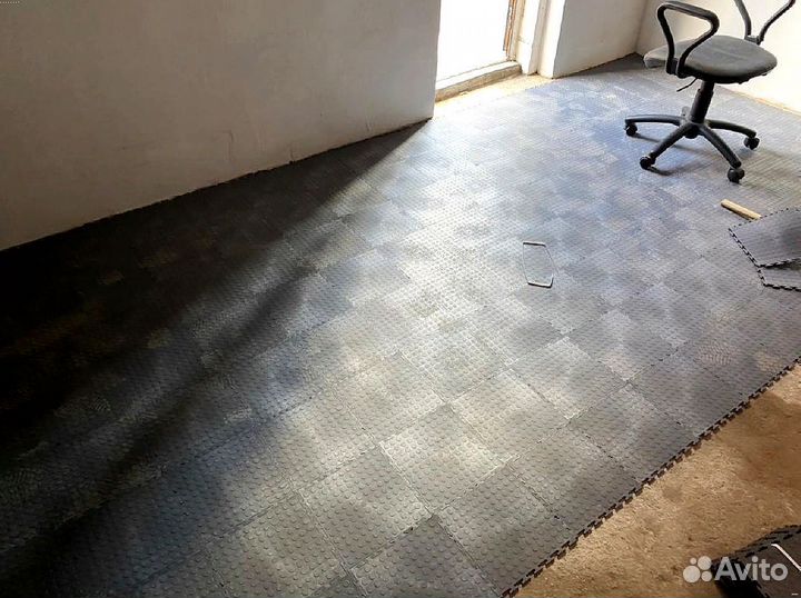 Модульная плитка пвх для гаража