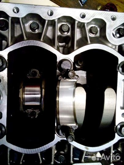 Блок двигателя volvo D5244T