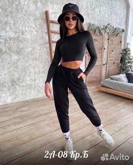 Спортивный костюм