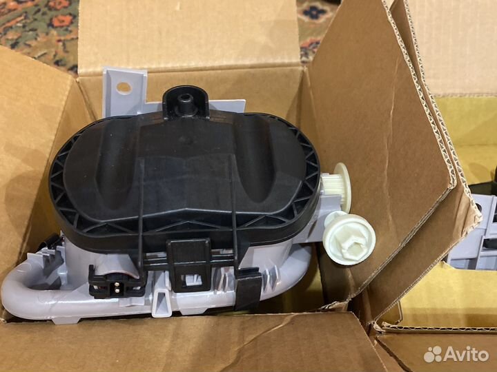 Продам противотуманки Мерседес w210