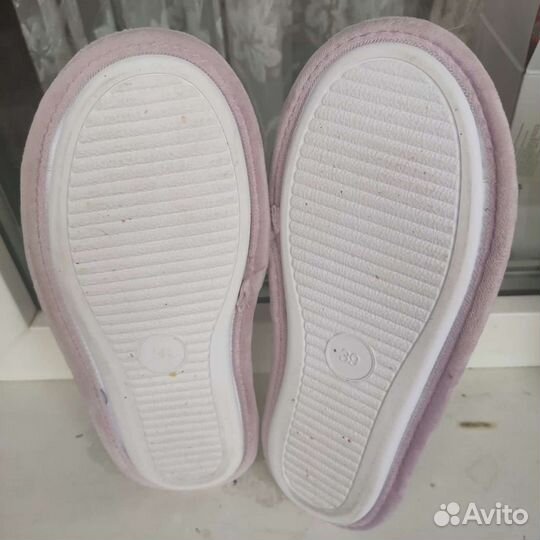 Женские домашние тапочки