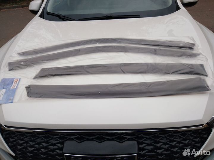 Продам дефлекторы окон для haval F7X