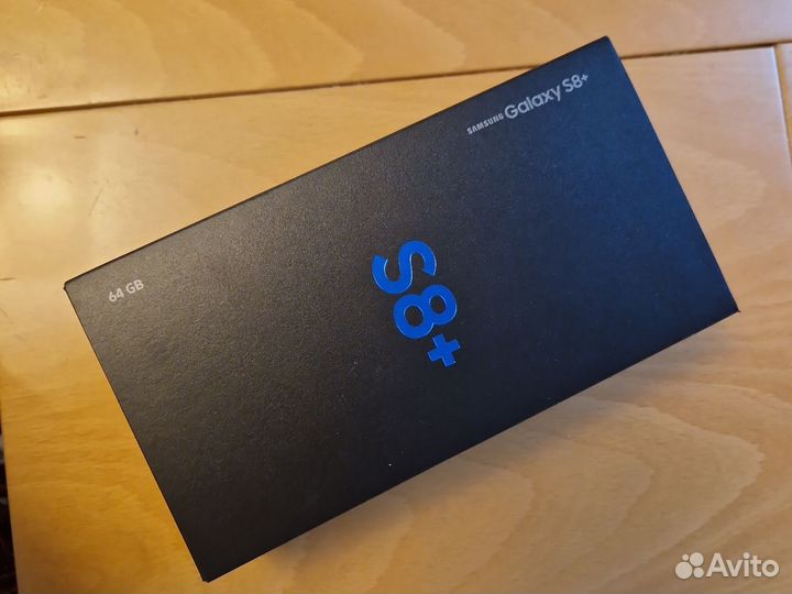 Коробка от телефона Samsung galaxy s8+