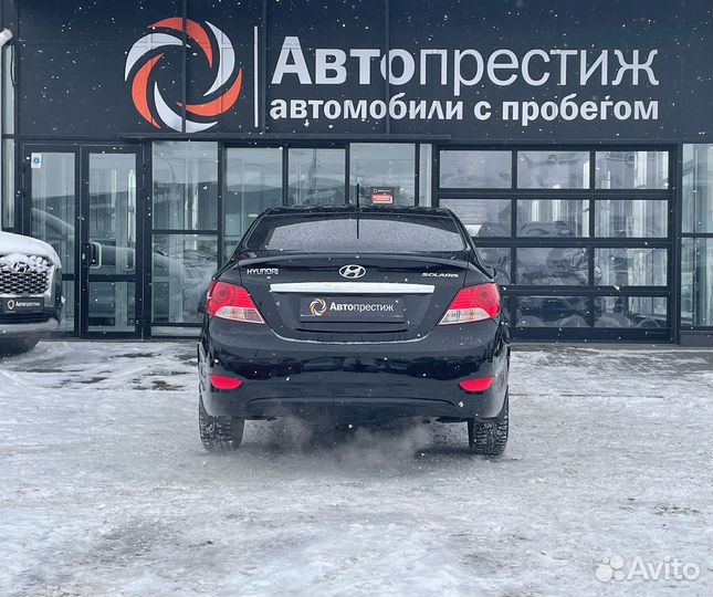 Hyundai Solaris 1.6 AT, 2013, 176 267 км