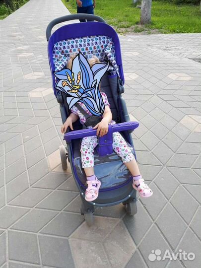 Прогулочная коляска