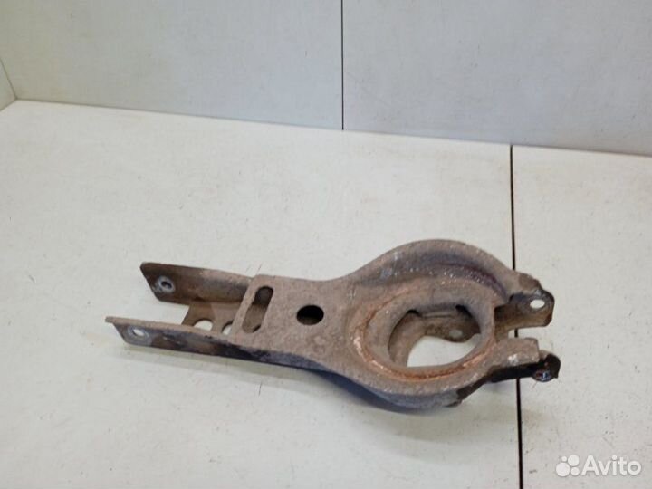 Рычаг задний правый нижний Volvo S80 2.5 1999