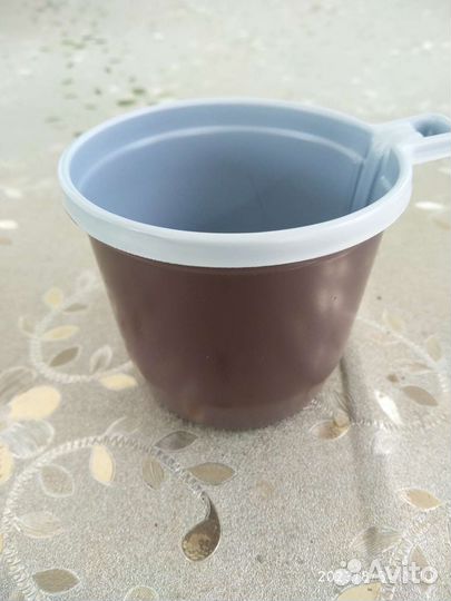 Стаканчики пластиковые с ручкой