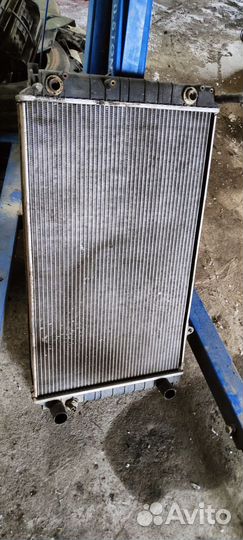 Радиатор охлаждения audi a8 d2 4.2