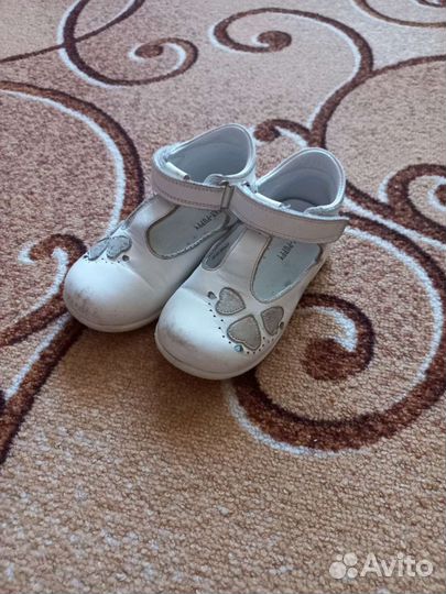 Туфли для девочки