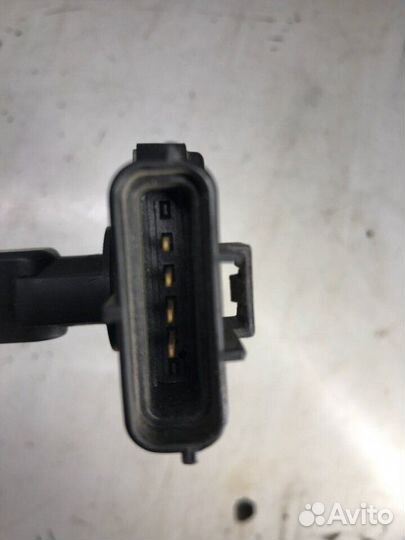 Расходомер Ford Mondeo 1.8 2001