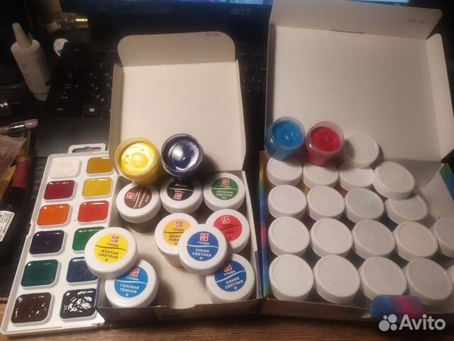 Акварель 12 и гуашь 20 и 8 цветов