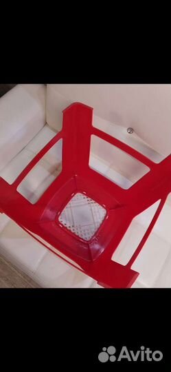 Стул детский устойчивый яркий красный лёгкий