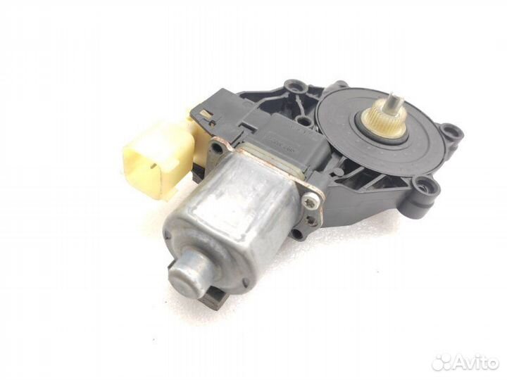 Моторчик стеклоподъемника задний левый Land Rover