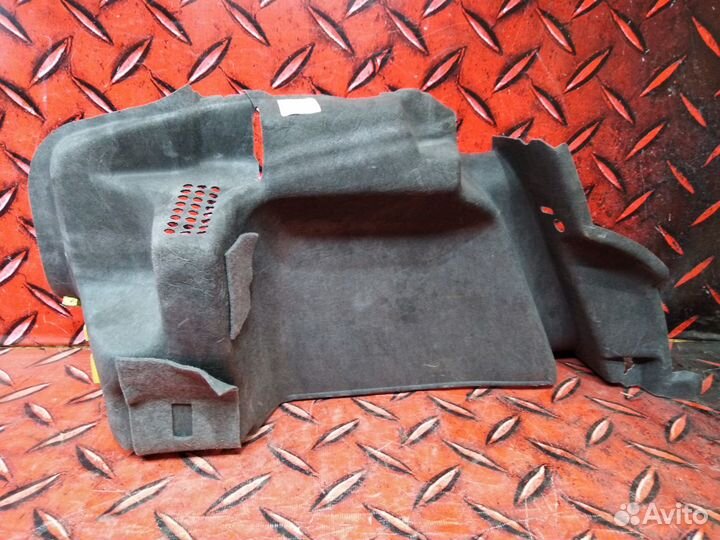 Обшивка багажника правая Volkswagen Polo седан