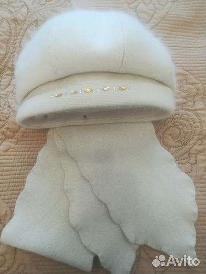 Береты и шапки женские