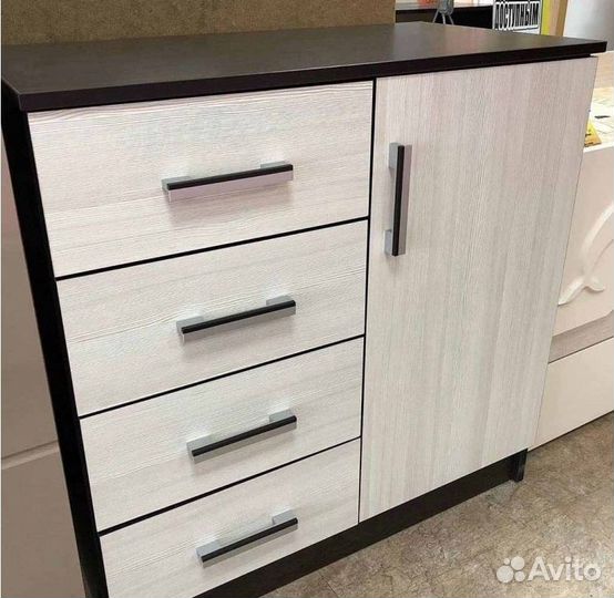 Комод с ящиками и дверью Венге