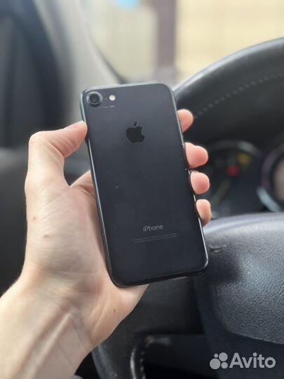 iPhone 7, 32 ГБ