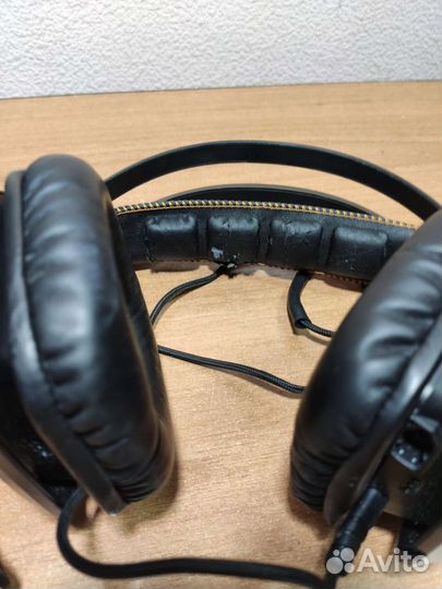 Геймерские наушники Asus strix PRO черный