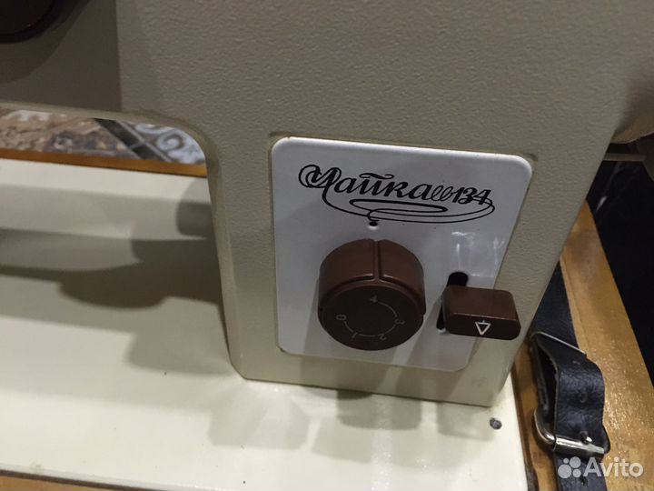 Швейная машинка Чайка 134