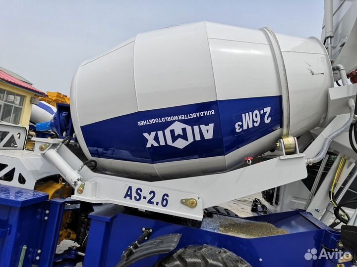Автобетоносмеситель с самозагрузкой 2,6 куб