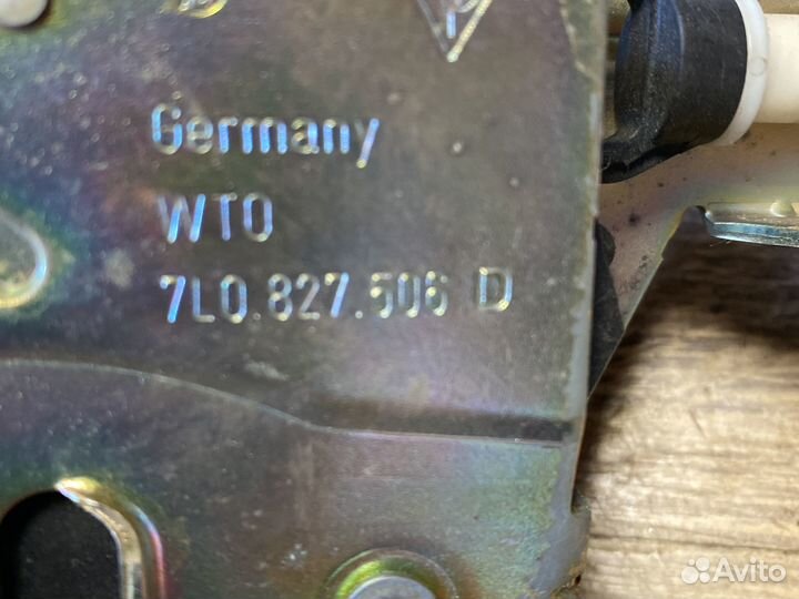 Volkswagen touareg замок стекла крышки багажника